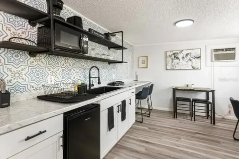 1214 N Pine Hills Road Orlando FL 32808