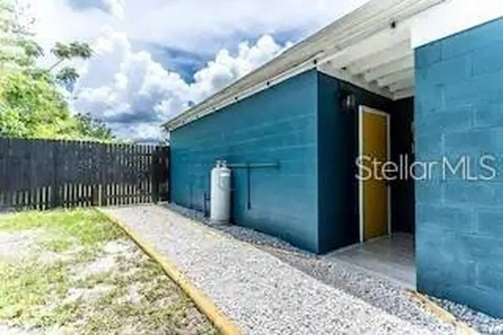 511 San Juan Boulevard Orlando FL 32807