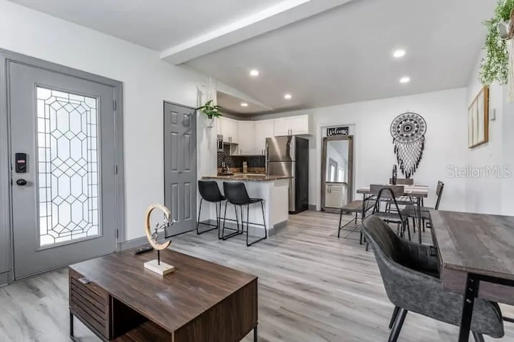 511 San Juan Boulevard Orlando FL 32807