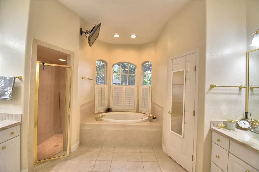 1 Lake Eloise Lane Winter Haven FL 33884
