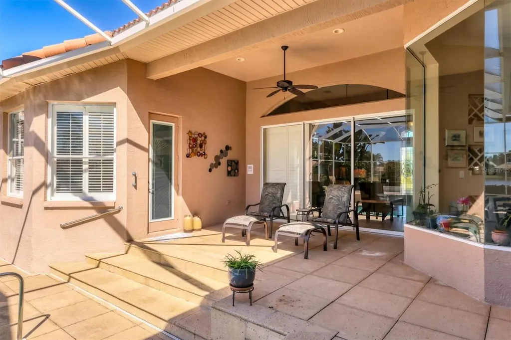 8172 Collingwood Court University Park FL 34201