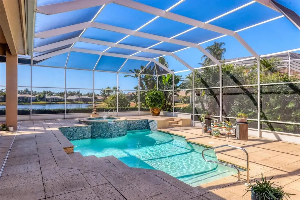 8172 Collingwood Court University Park FL 34201
