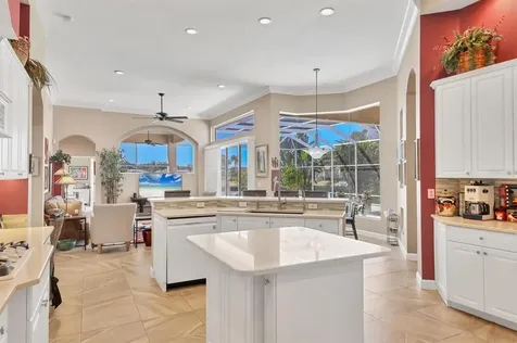 8172 Collingwood Court University Park FL 34201