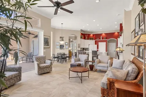 8172 Collingwood Court University Park FL 34201