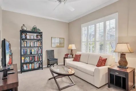 8172 Collingwood Court University Park FL 34201