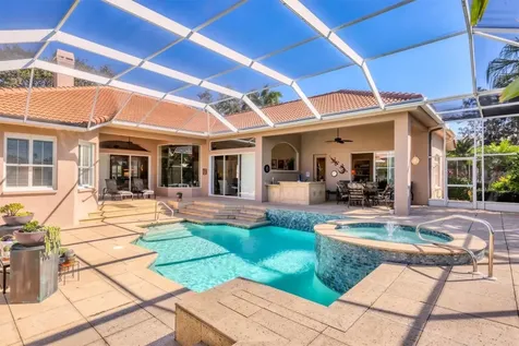 8172 Collingwood Court University Park FL 34201