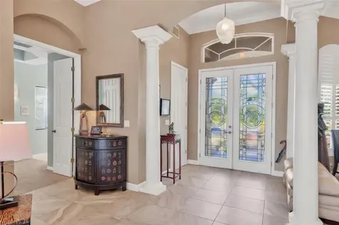 8172 Collingwood Court University Park FL 34201