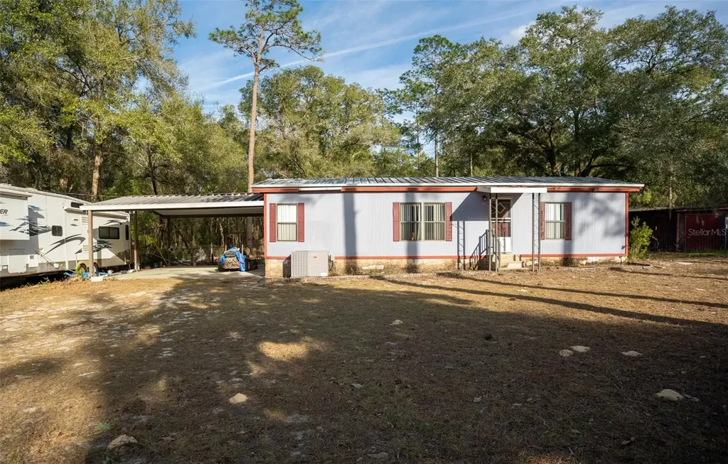 157 NE 172nd Avenue Silver Springs FL 34488
