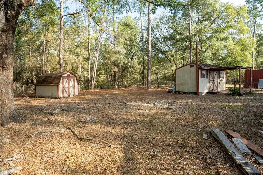 157 NE 172nd Avenue Silver Springs FL 34488