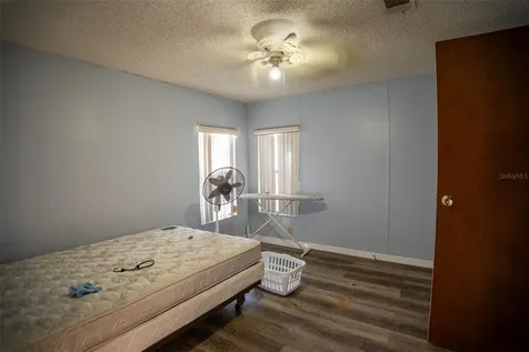 157 NE 172nd Avenue Silver Springs FL 34488