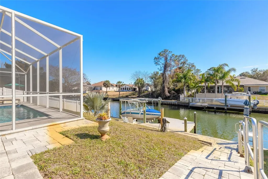 12 Comet Court Palm Coast FL 32137