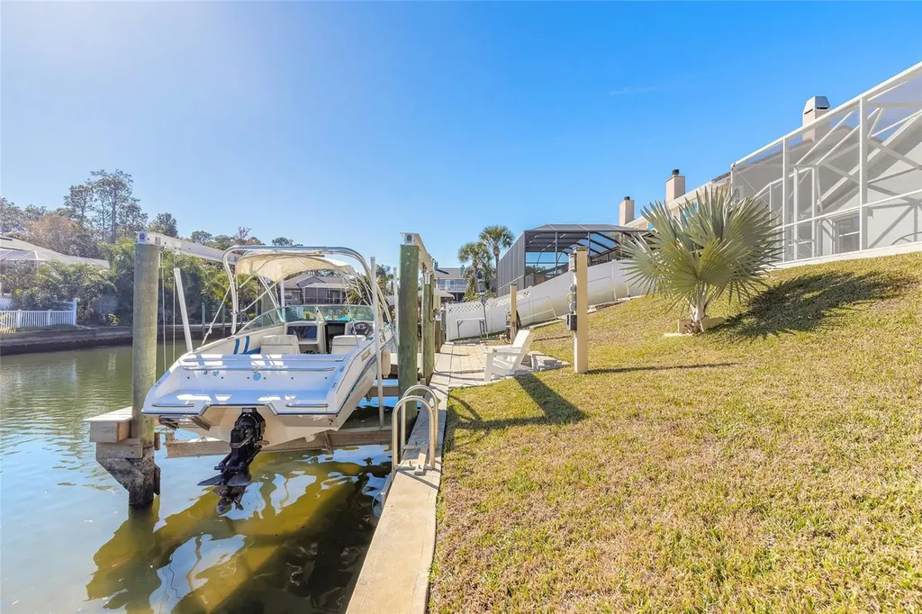 12 Comet Court Palm Coast FL 32137
