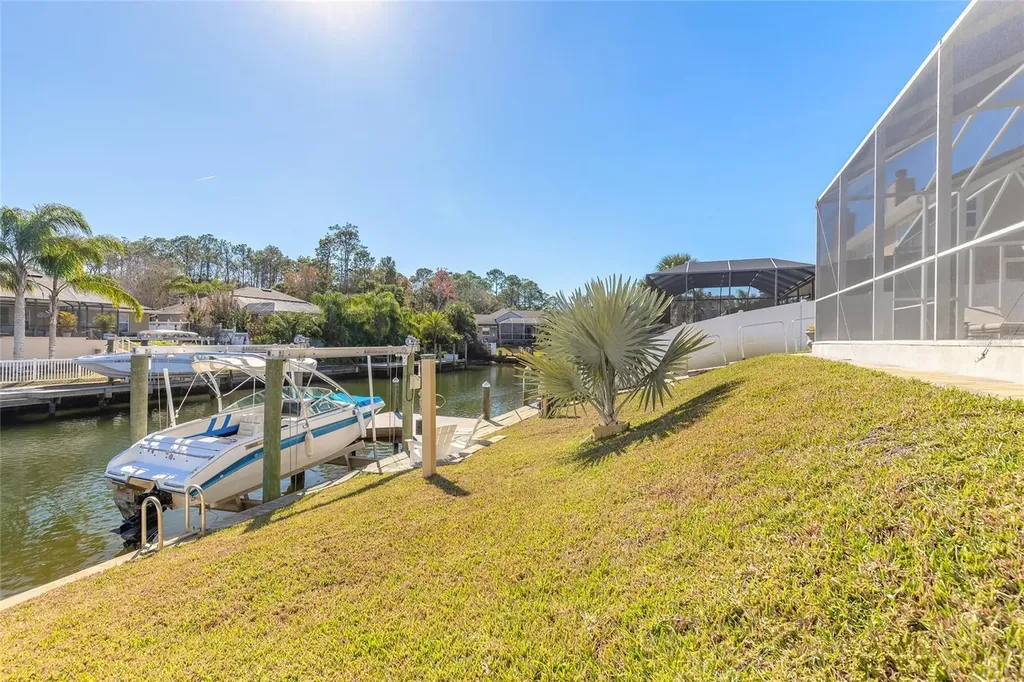 12 Comet Court Palm Coast FL 32137