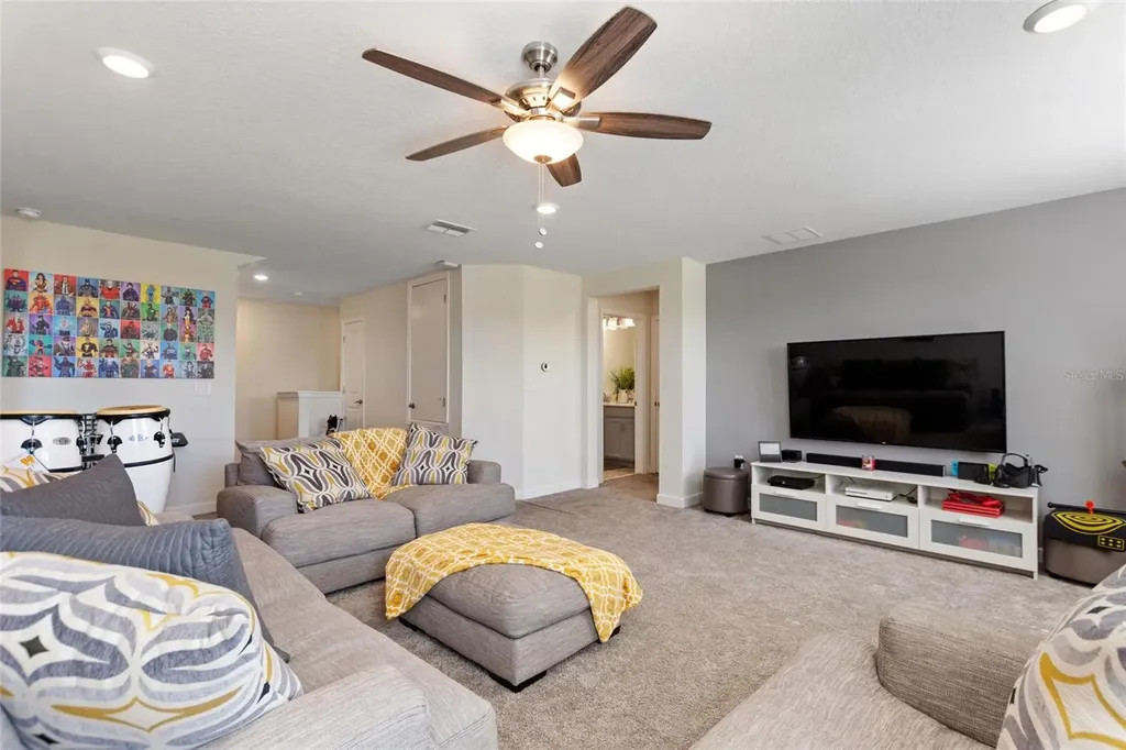 8811 Bally Neal Looop Davenport FL 33836