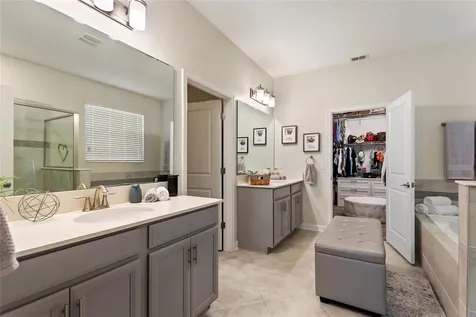8811 Bally Neal Looop Davenport FL 33836
