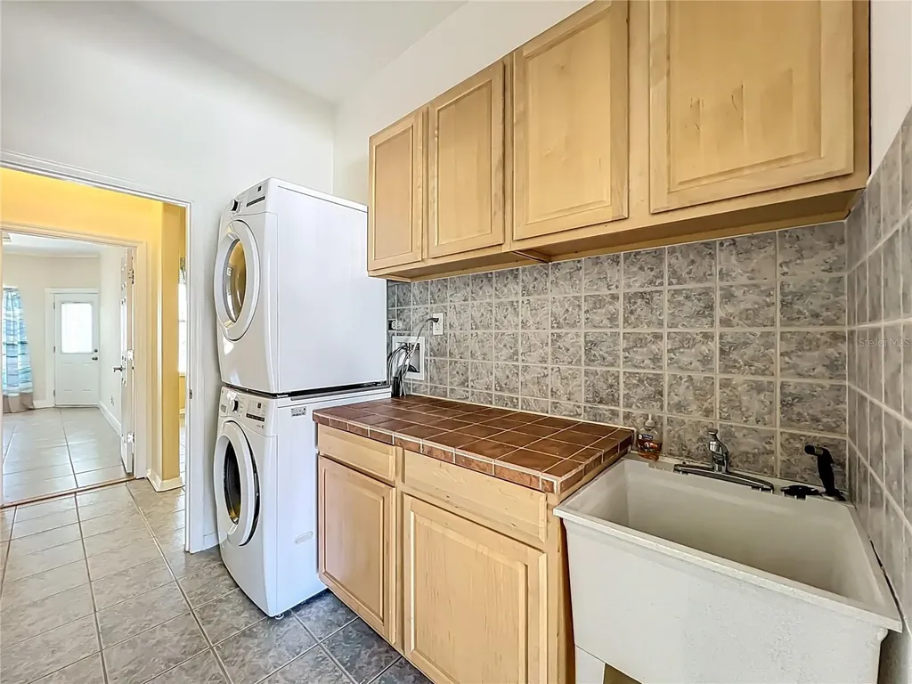 2909 Smithfield Drive Orlando FL 32837