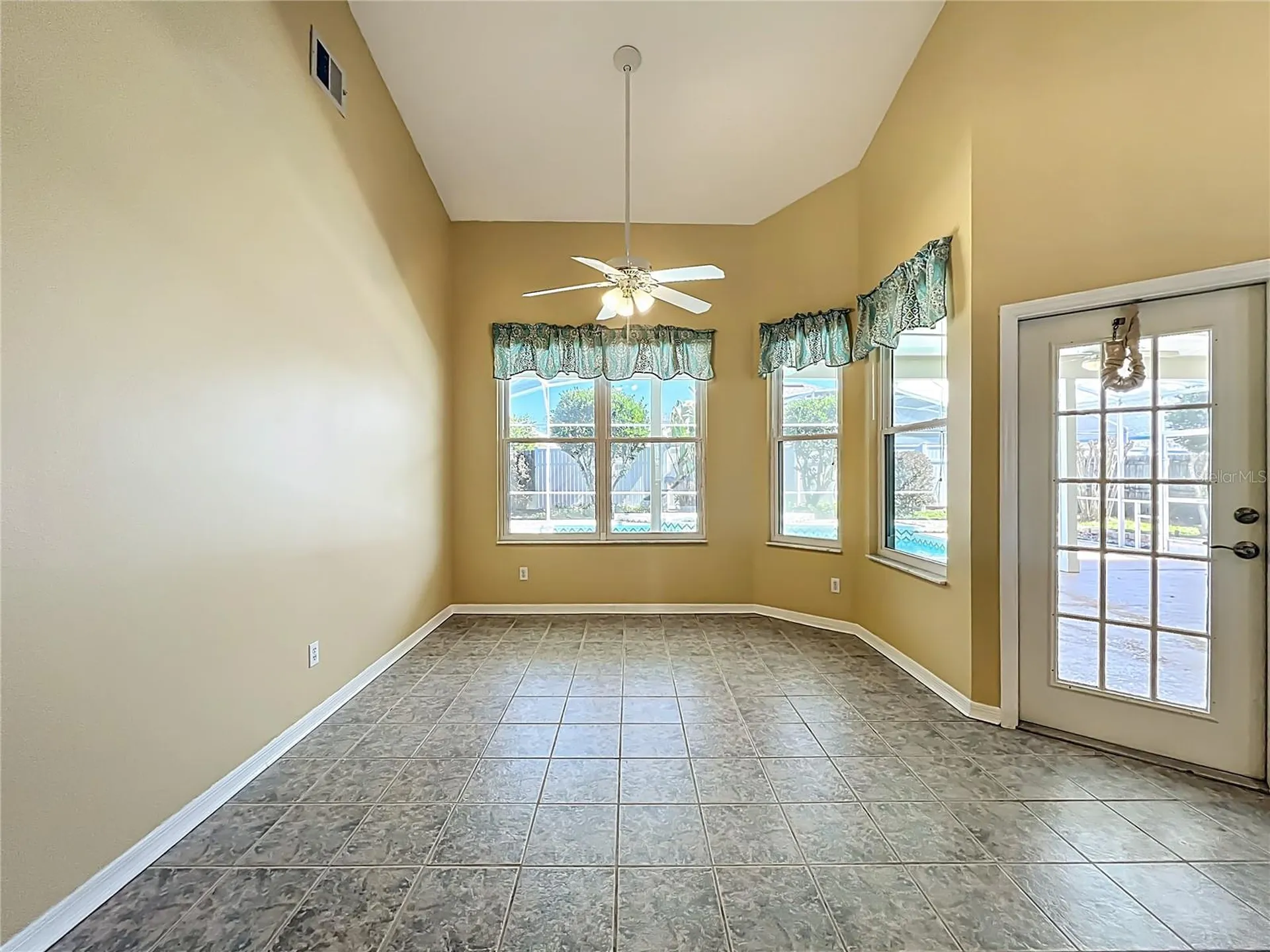 2909 Smithfield Drive Orlando FL 32837