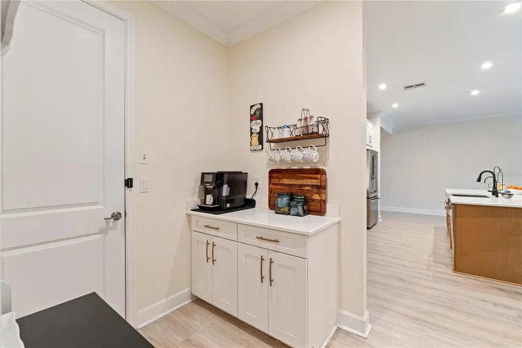 2368 High Tides Way Wesley Chapel FL 33543
