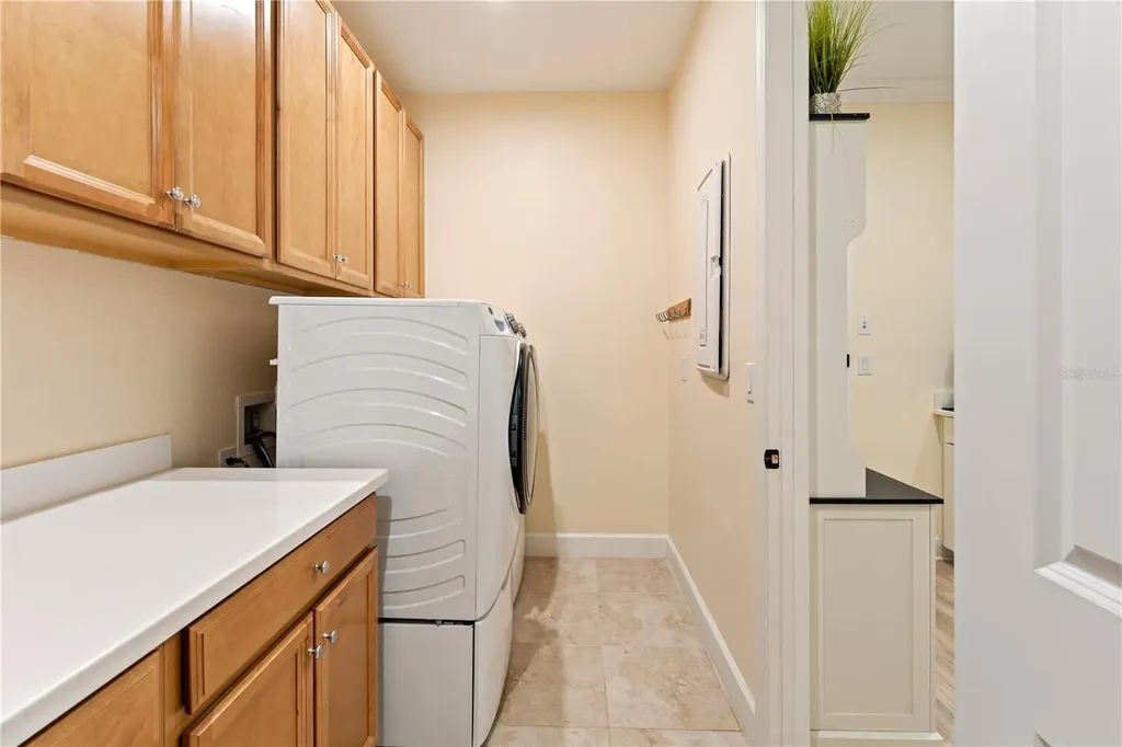 2368 High Tides Way Wesley Chapel FL 33543