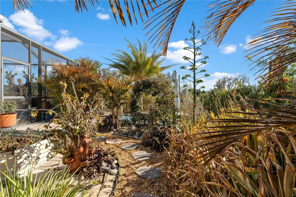 2368 High Tides Way Wesley Chapel FL 33543