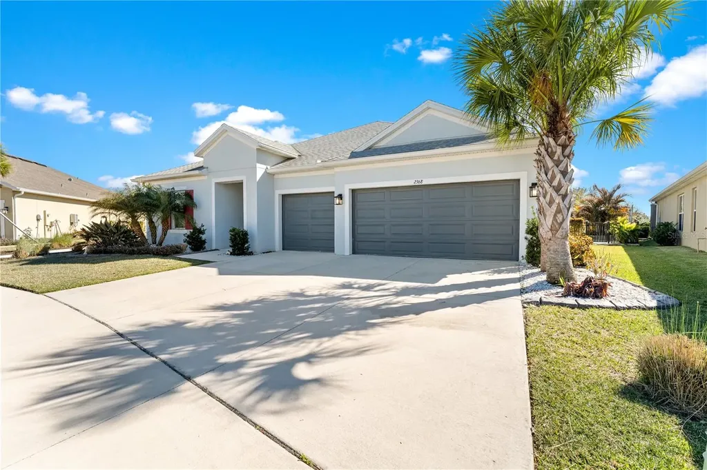 2368 High Tides Way Wesley Chapel FL 33543