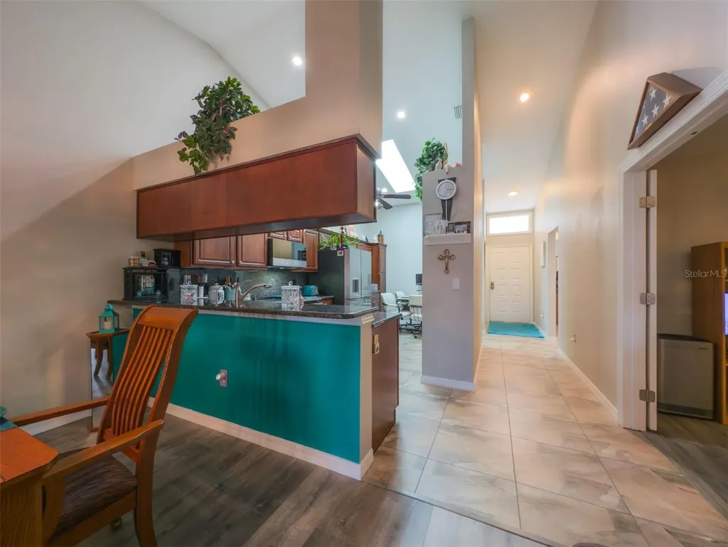 39650 Us Highway 19 N Tarpon Springs FL 34689