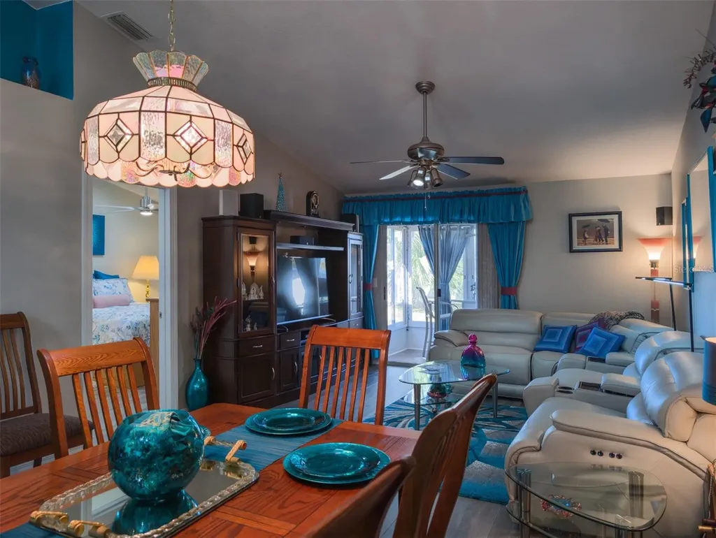 39650 Us Highway 19 N Tarpon Springs FL 34689