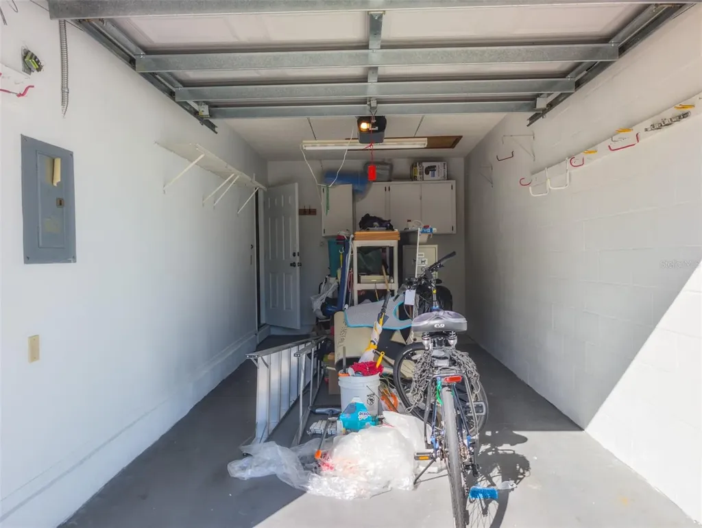 39650 Us Highway 19 N Tarpon Springs FL 34689