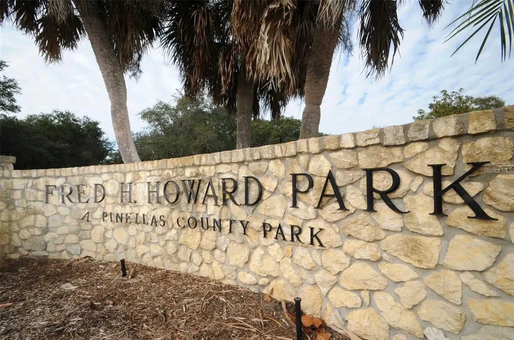 39650 Us Highway 19 N Tarpon Springs FL 34689