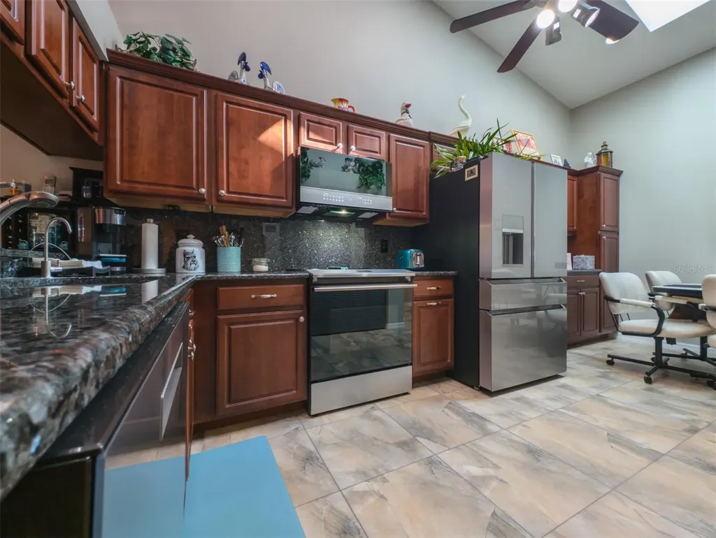 39650 Us Highway 19 N Tarpon Springs FL 34689