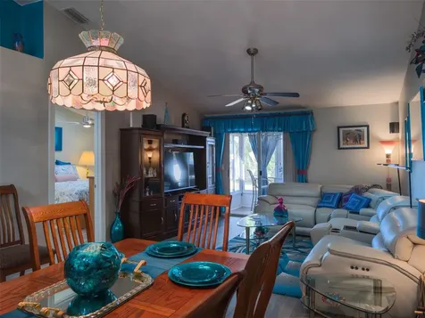 39650 Us Highway 19 N Tarpon Springs FL 34689