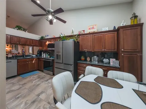 39650 Us Highway 19 N Tarpon Springs FL 34689