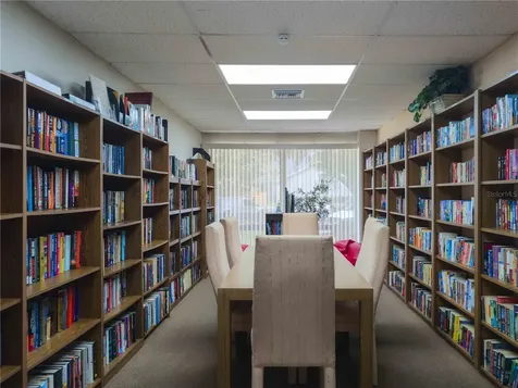39650 Us Highway 19 N Tarpon Springs FL 34689