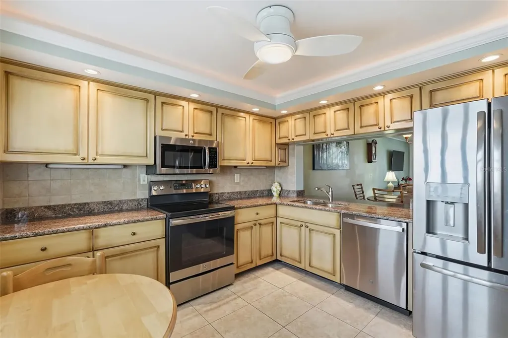 1581 Gulf Boulevard Clearwater Beach FL 33767