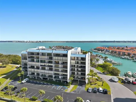 1581 Gulf Boulevard Clearwater Beach FL 33767
