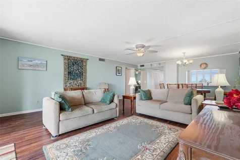 1581 Gulf Boulevard Clearwater Beach FL 33767