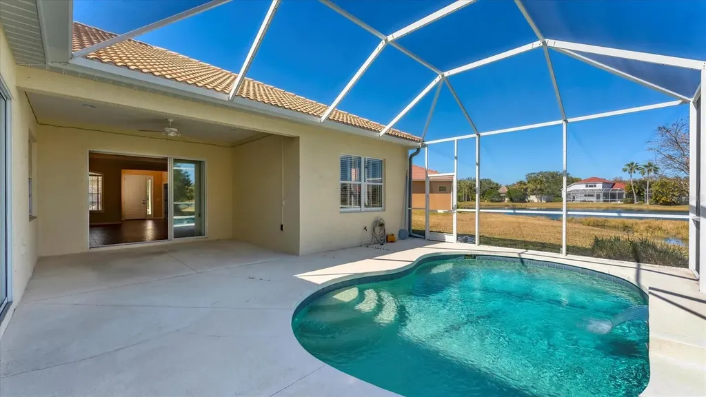 6207 46th Court E Bradenton FL 34203