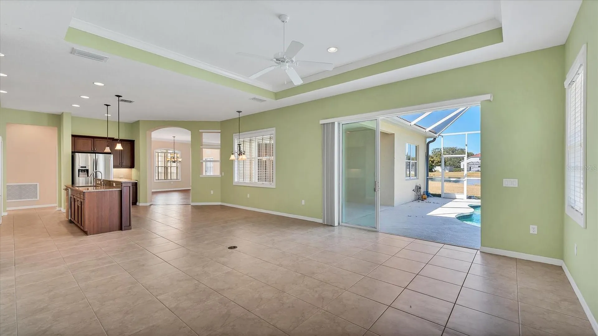 6207 46th Court E Bradenton FL 34203