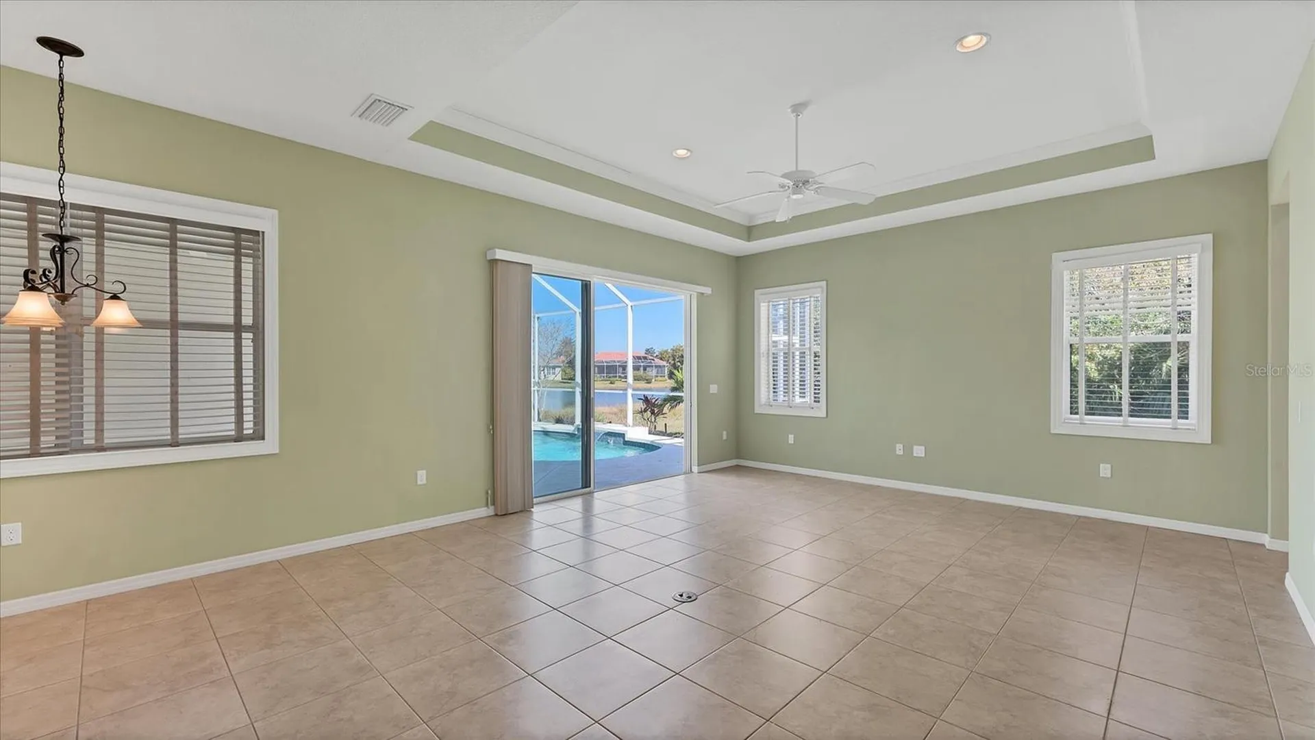 6207 46th Court E Bradenton FL 34203