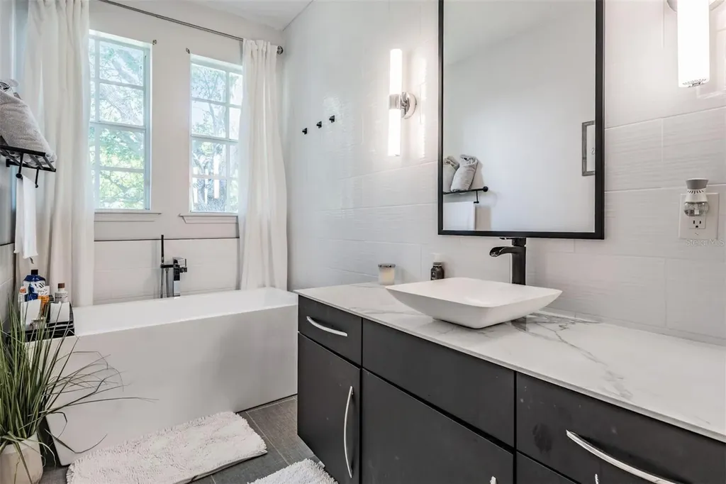 3210 W Horatio Street Tampa FL 33609