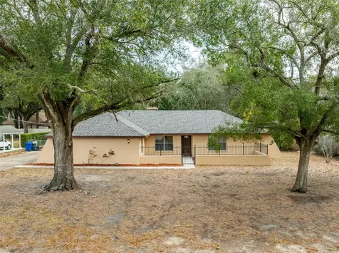 905 Stanberry Drive Brandon FL 33511