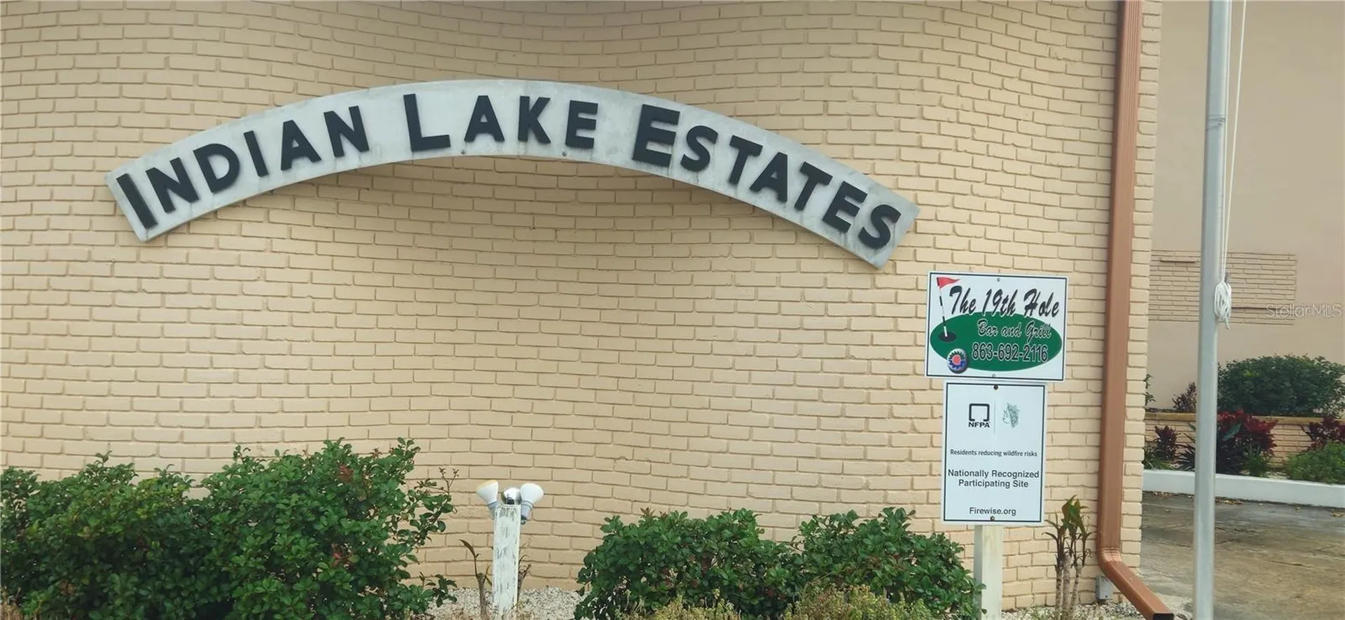 408 Pandora Drive Indian Lake Estates FL 33855