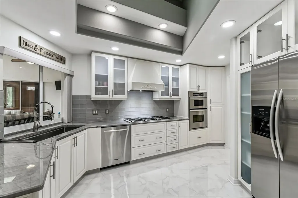 1705 Meyers Cove Drive Tarpon Springs FL 34689
