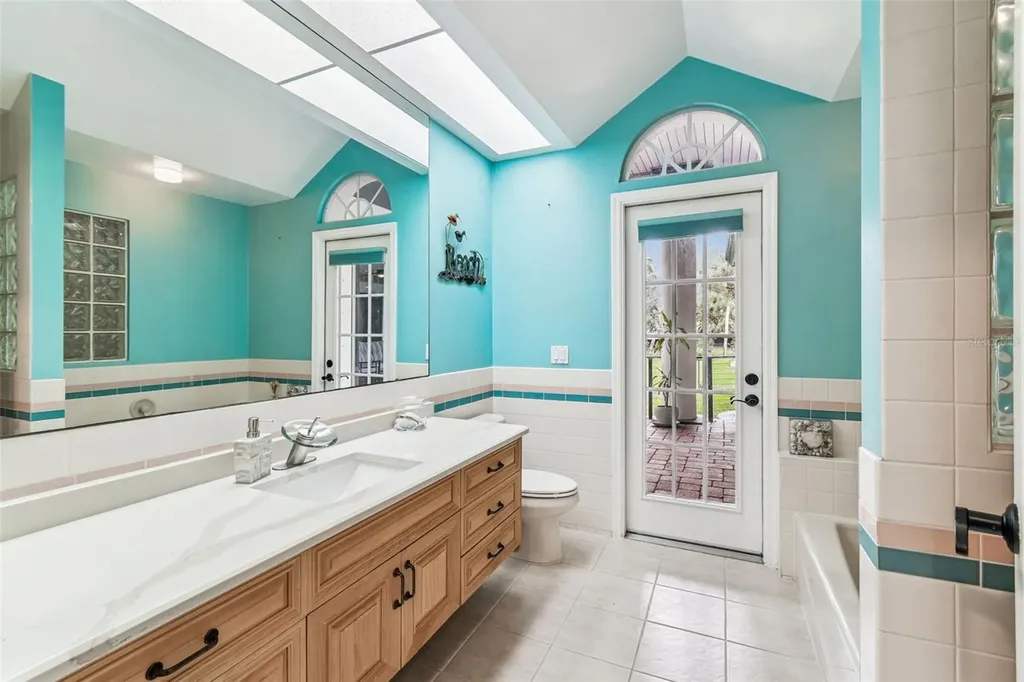 1705 Meyers Cove Drive Tarpon Springs FL 34689