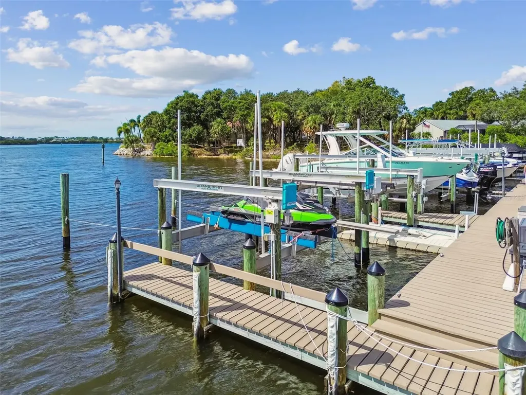 1705 Meyers Cove Drive Tarpon Springs FL 34689