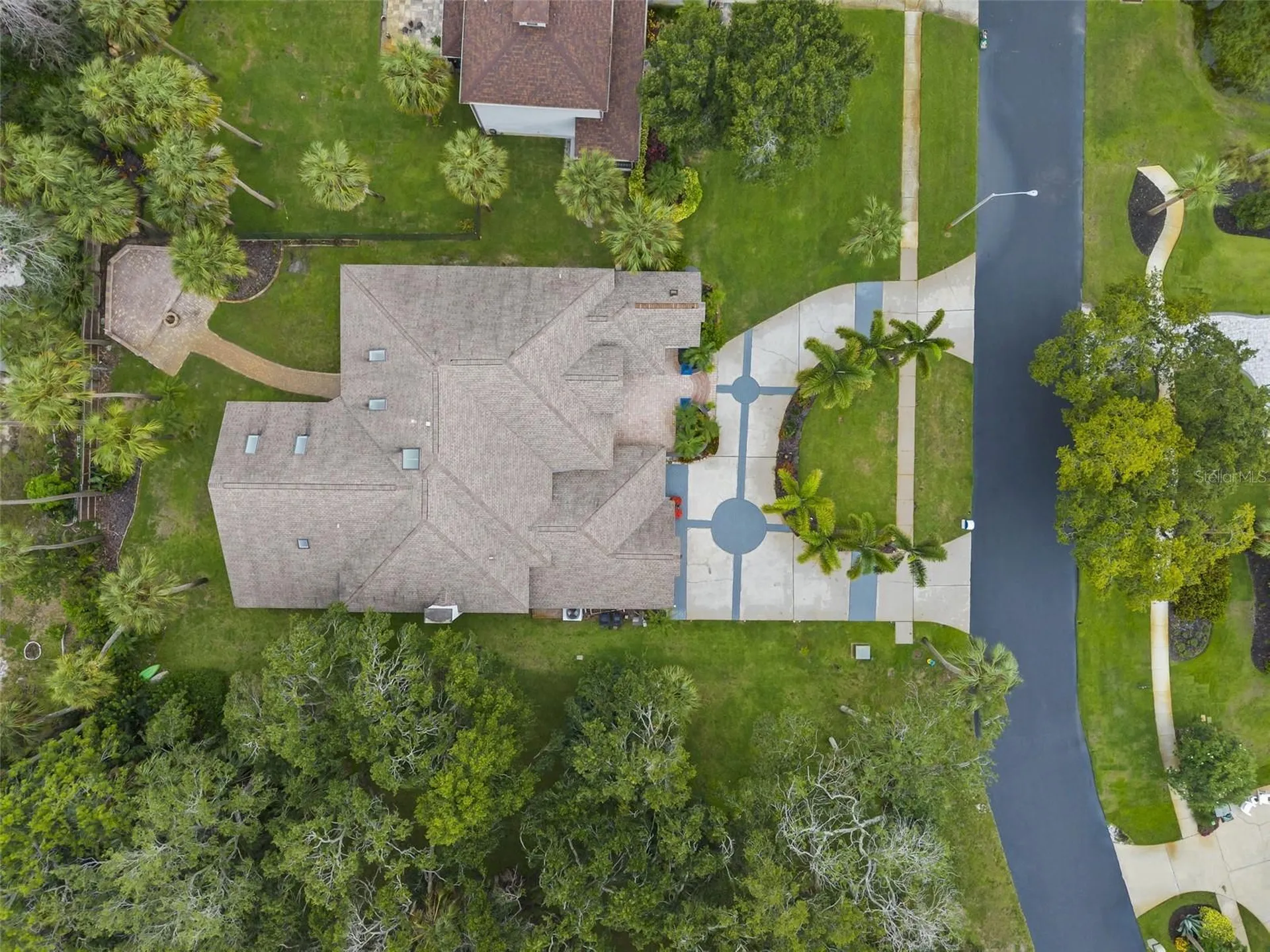 1705 Meyers Cove Drive Tarpon Springs FL 34689