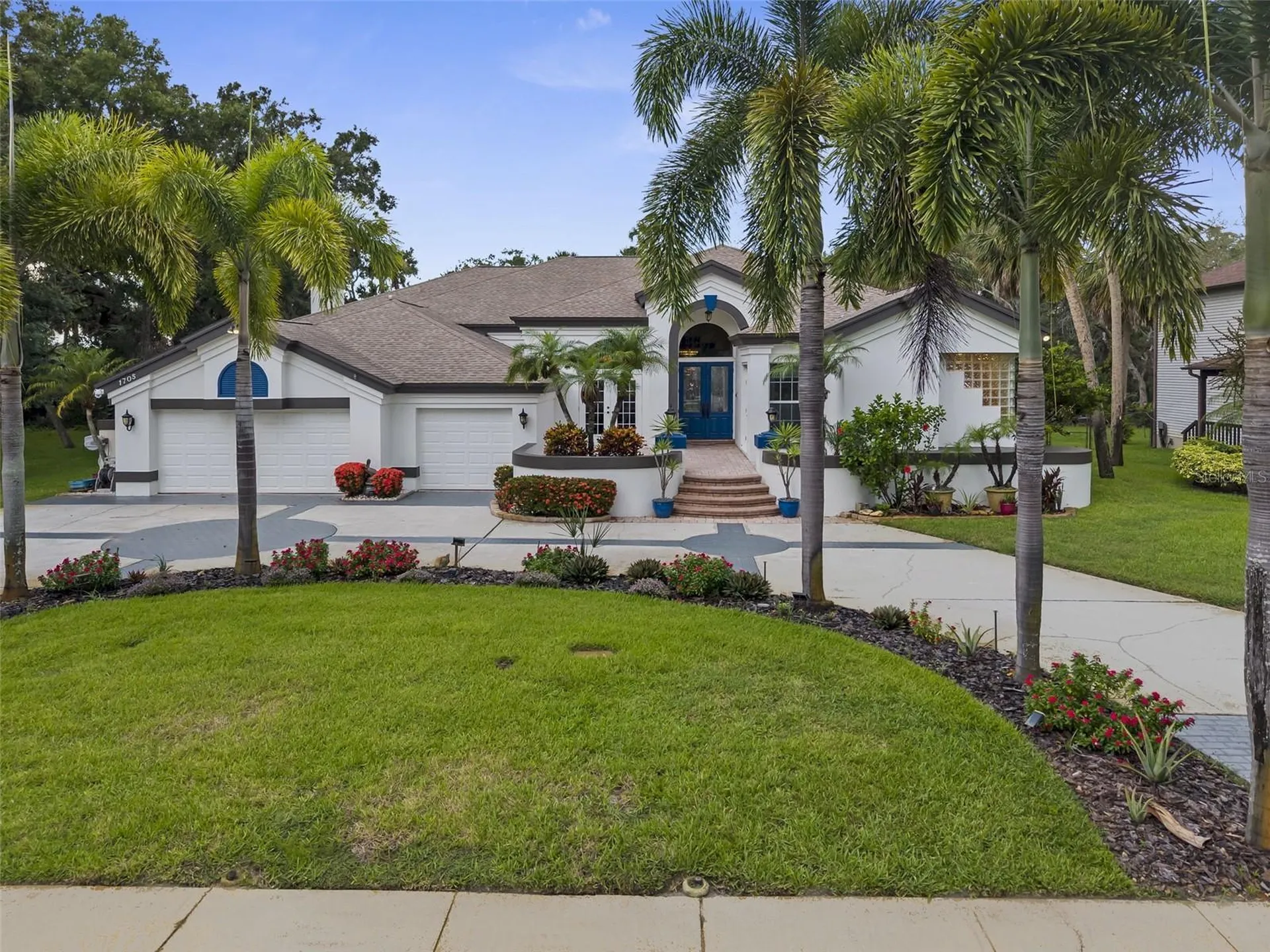 1705 Meyers Cove Drive Tarpon Springs FL 34689