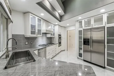 1705 Meyers Cove Drive Tarpon Springs FL 34689