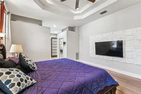 1705 Meyers Cove Drive Tarpon Springs FL 34689