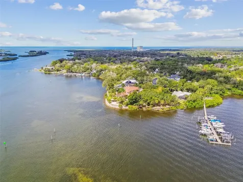 1705 Meyers Cove Drive Tarpon Springs FL 34689